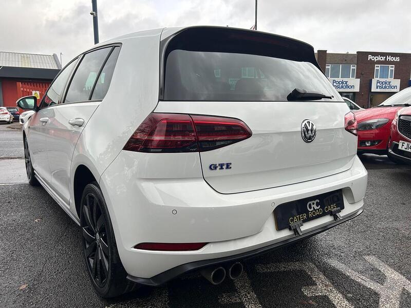 Used Volkswagen Golf 2018 for sale - 76403241: Photo 8