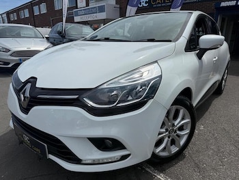 Used Renault Clio 2018 for sale - 79124653: Photo