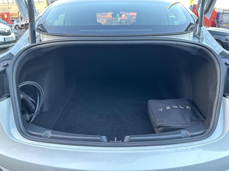 Used Tesla Model 3 2021 for sale - 76698954: Photo 28