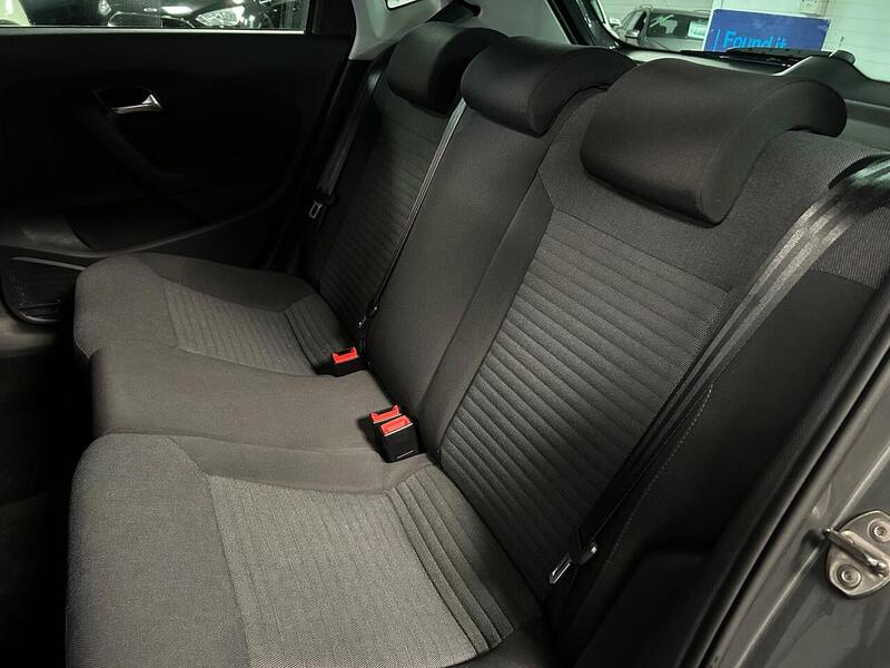 Used Volkswagen Polo 2010 for sale - 77465338: Photo 23