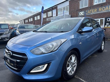Used Hyundai i30 2015 for sale - 76426355: Photo