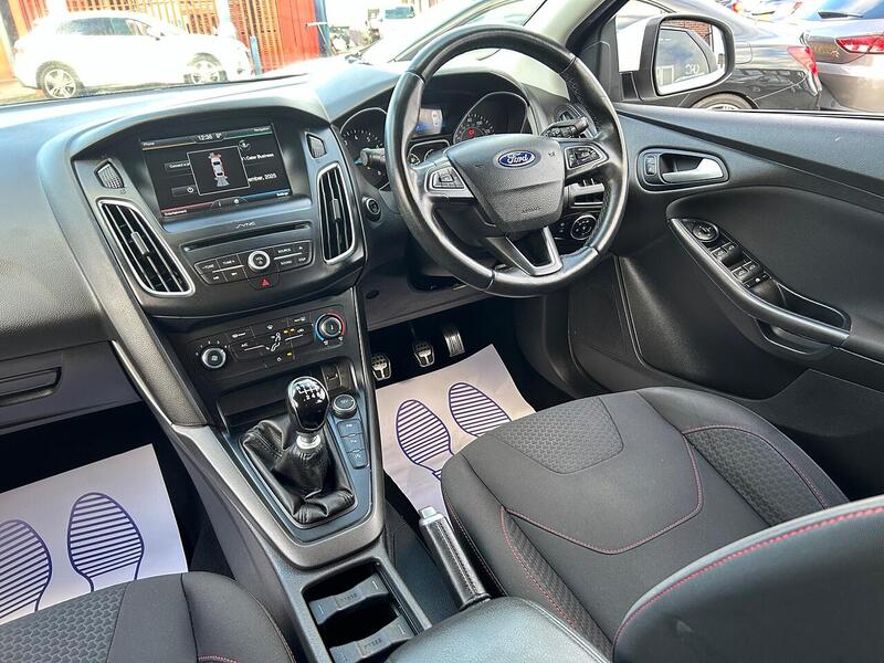 Used Ford Focus 2015 for sale - 76958534: Photo 18