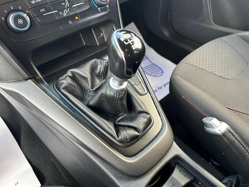 Used Ford Focus 2015 for sale - 76958534: Photo 19