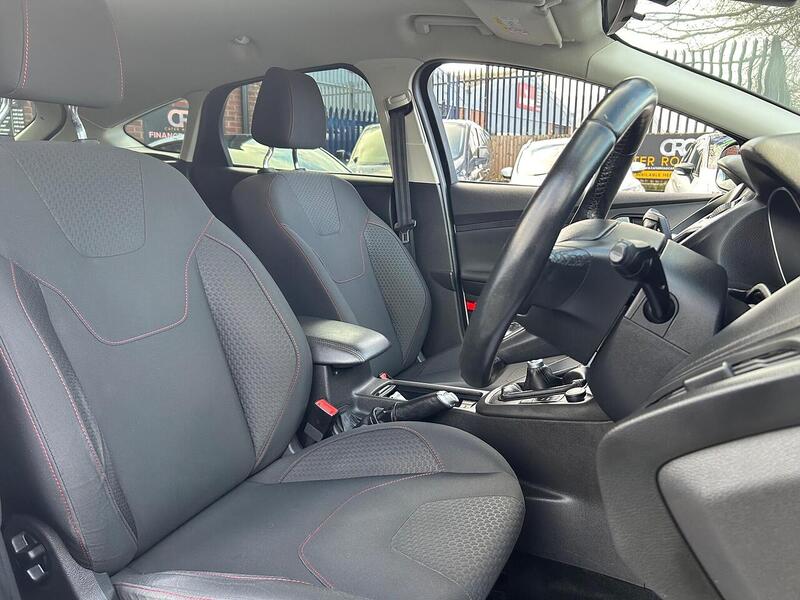 Used Ford Focus 2015 for sale - 76958534: Photo 20