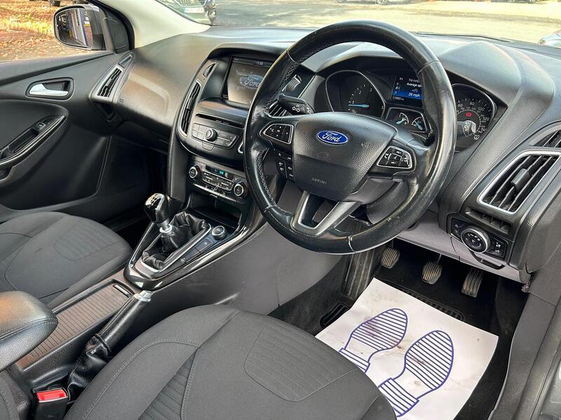 Used Ford Focus 2015 for sale - 76323784: Photo 16