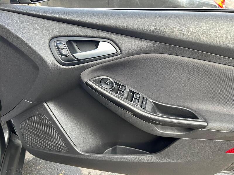Used Ford Focus 2015 for sale - 76323784: Photo 20