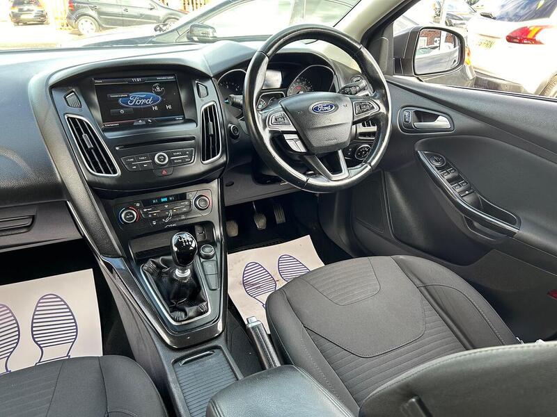 Used Ford Focus 2015 for sale - 76323784: Photo 24
