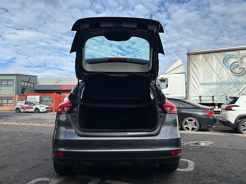 Used Ford Focus 2015 for sale - 76323784: Photo 26