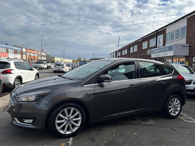 Used Ford Focus 2015 for sale - 76323784: Photo 5
