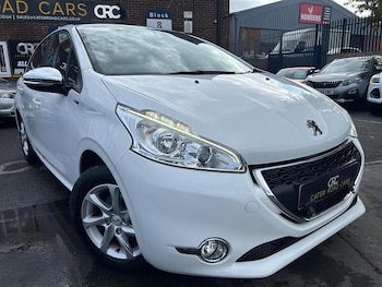 2014 - 1.2 VTi Style Hatchback 5dr Petrol Manual Euro 5 (82 ps)