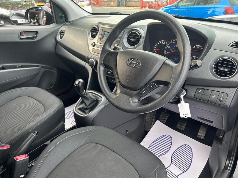 Used Hyundai i10 2019 for sale - 76119367: Photo 16