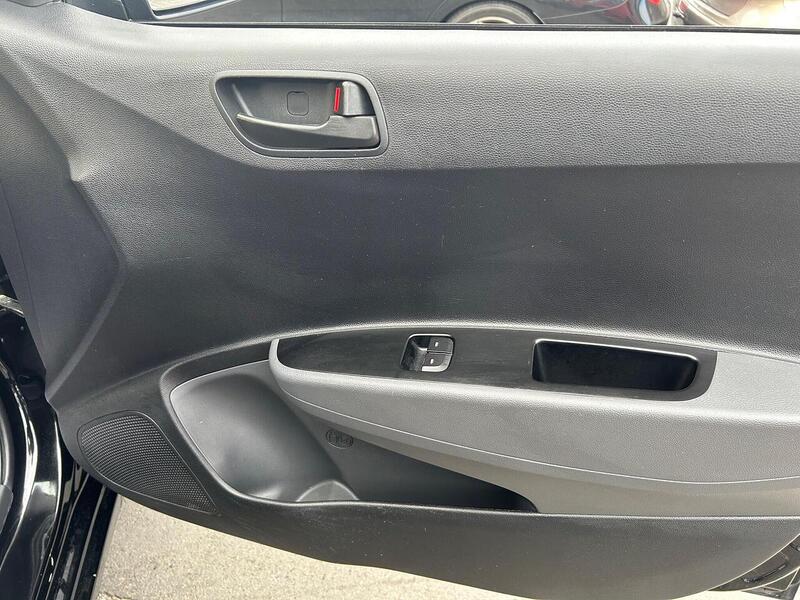 Used Hyundai i10 2019 for sale - 76119367: Photo 20