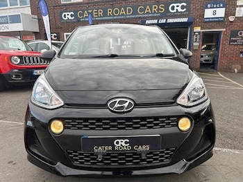 Used Hyundai i10 2019 for sale - 76119367: Photo