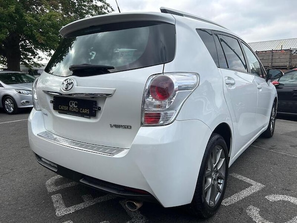 Used Toyota Verso 2013 for sale - 75574127: Photo 10