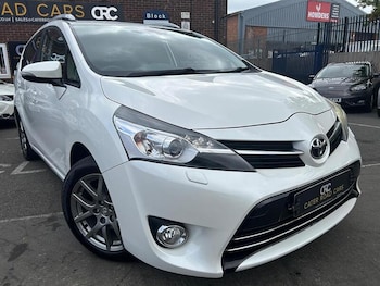 2013 - 2.0 D-4D Excel MPV 5dr Diesel Manual Euro 5 (126 ps)