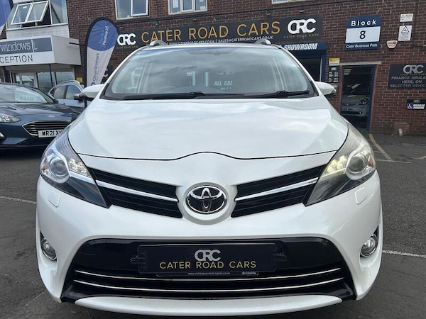 Used Toyota Verso 2013 for sale - 75574127: Photo 2