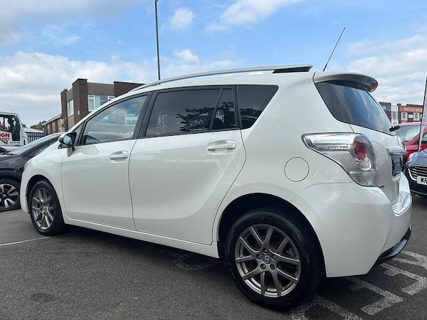 Used Toyota Verso 2013 for sale - 75574127: Photo 7