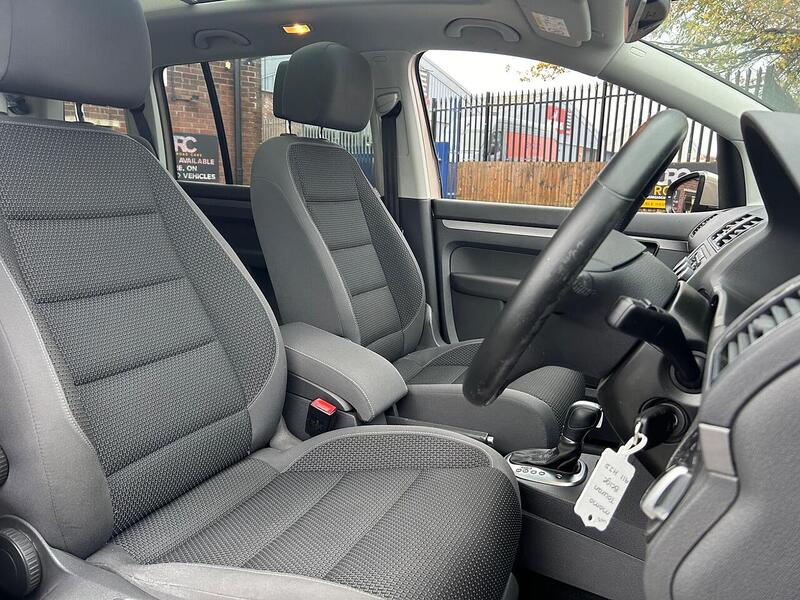 Used Volkswagen Touran 2014 for sale - 76578140: Photo 19