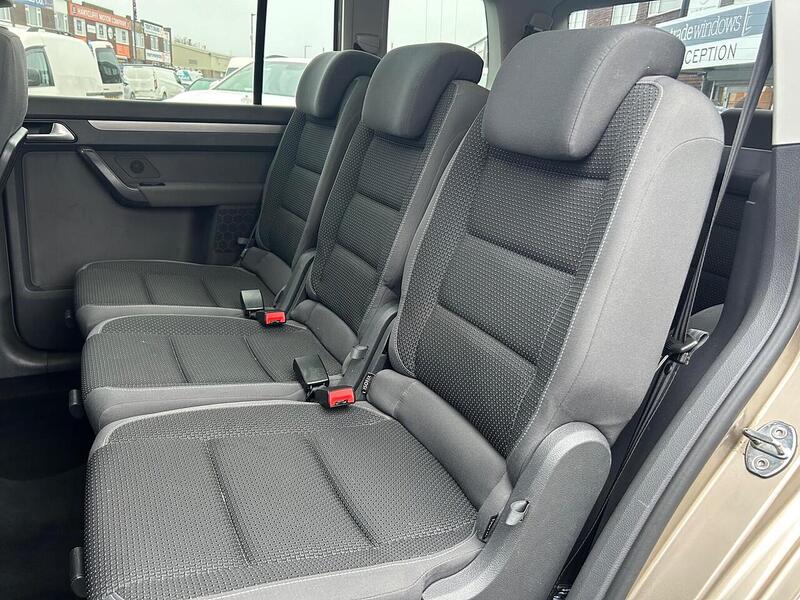 Used Volkswagen Touran 2014 for sale - 76578140: Photo 26