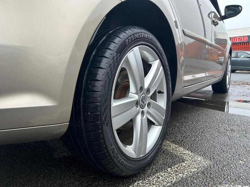 Used Volkswagen Touran 2014 for sale - 76578140: Photo 28