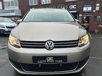 Used Volkswagen Touran 2014 for sale - 76578140: Photo
