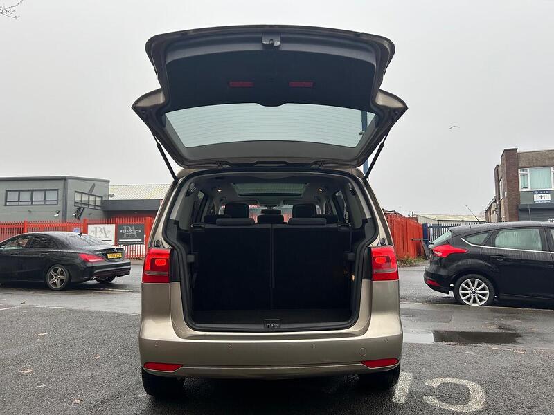 Used Volkswagen Touran 2014 for sale - 76578140: Photo 31