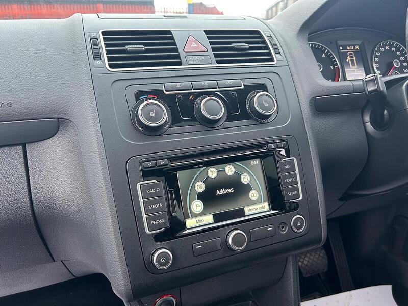 Used Volkswagen Touran 2014 for sale - 76578140: Photo 43