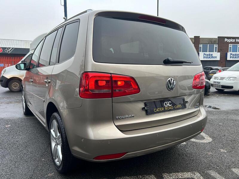 Used Volkswagen Touran 2014 for sale - 76578140: Photo 8