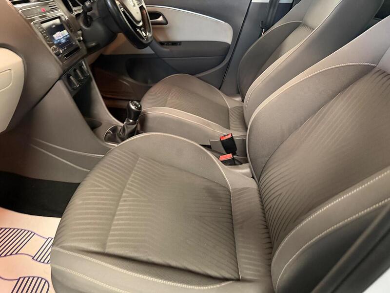 Used Volkswagen Polo 2015 for sale - 78201264: Photo 24