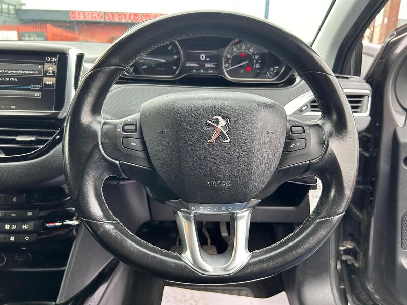 Used Peugeot 2008 2016 for sale - 76403242: Photo 18