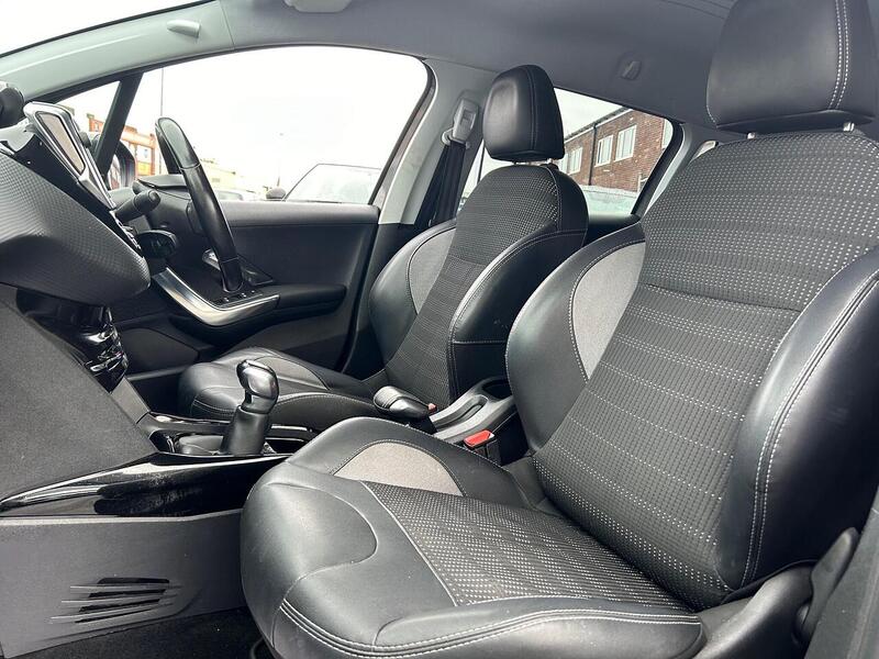 Used Peugeot 2008 2016 for sale - 76403242: Photo 32