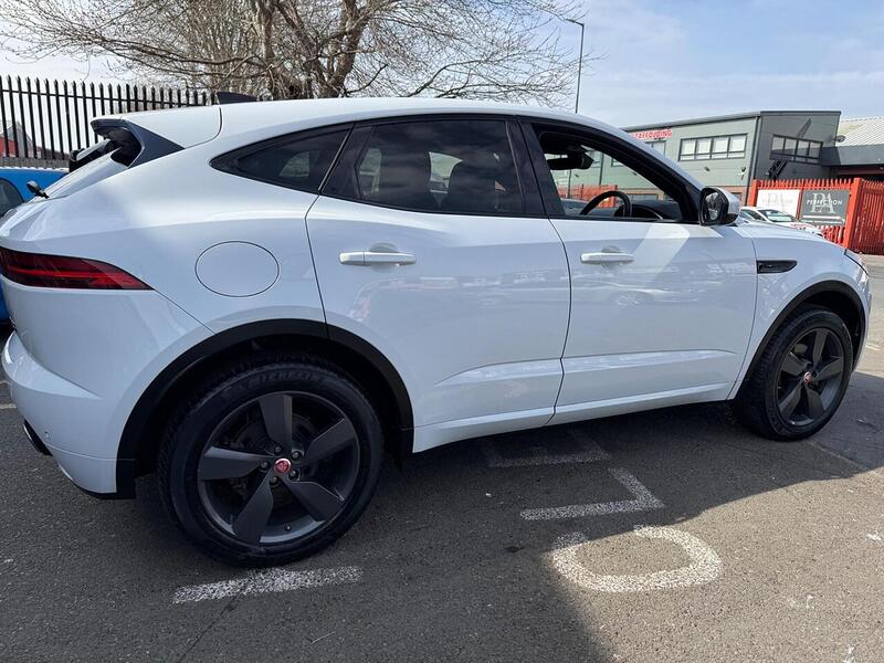 Used Jaguar E-Pace 2019 for sale - 77984921: Photo 11