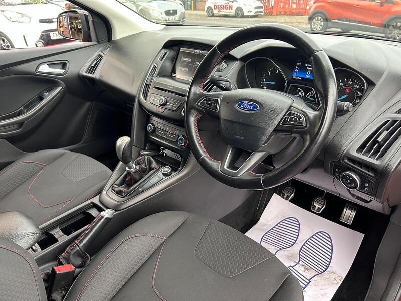 Used Ford Focus 2016 for sale - 76450336: Photo 15