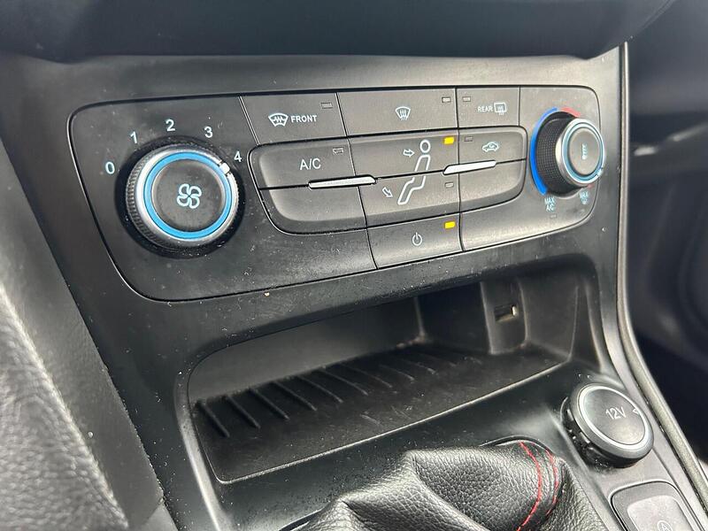 Used Ford Focus 2016 for sale - 76450336: Photo 34