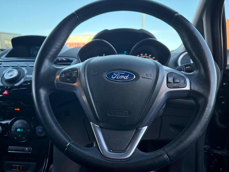 Used Ford Fiesta 2015 for sale - 76778068: Photo 19
