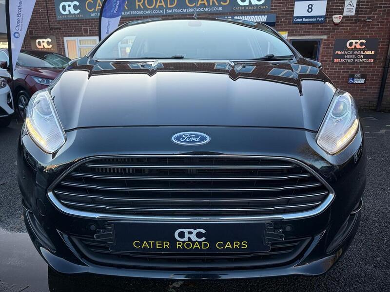 Used Ford Fiesta 2015 for sale - 76778068: Photo 2