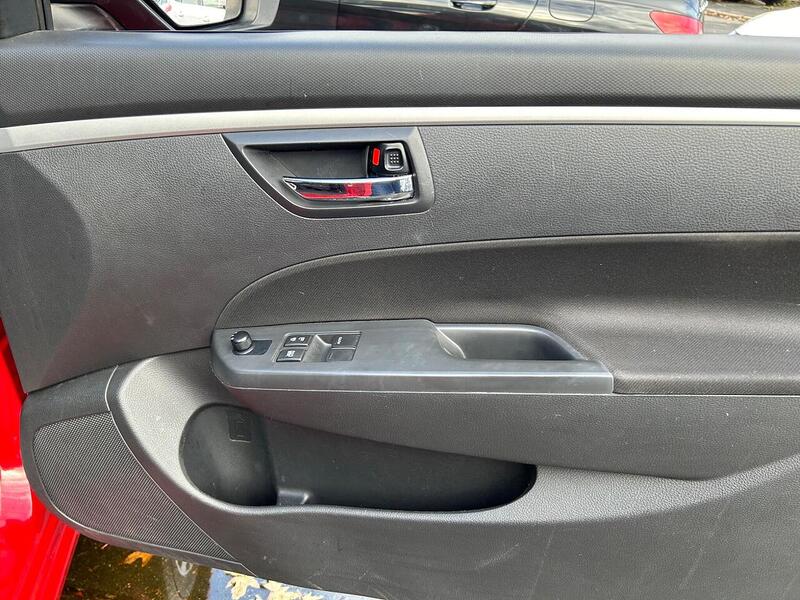 Used Suzuki Swift 2013 for sale - 76386828: Photo 21