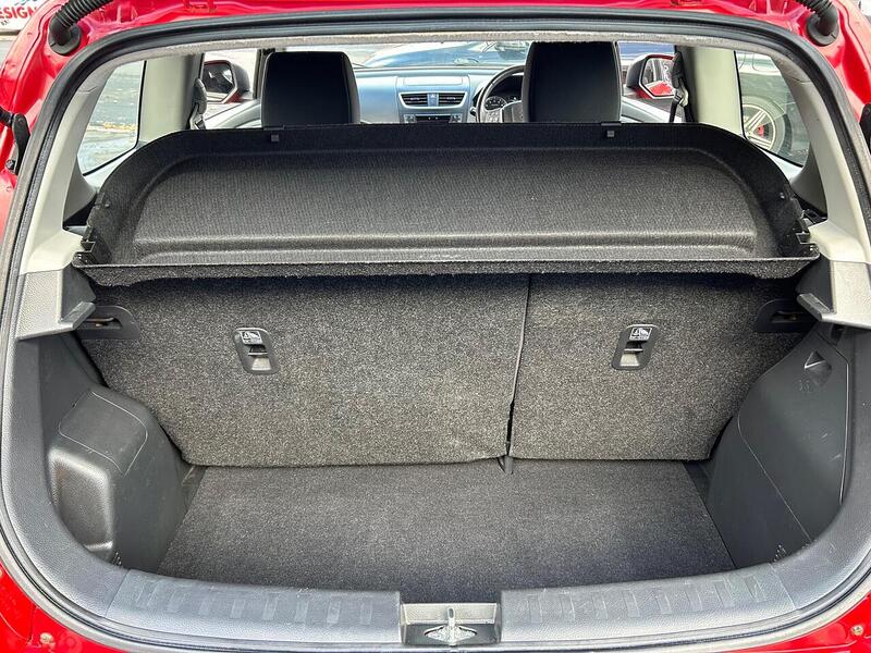 Used Suzuki Swift 2013 for sale - 76386828: Photo 27