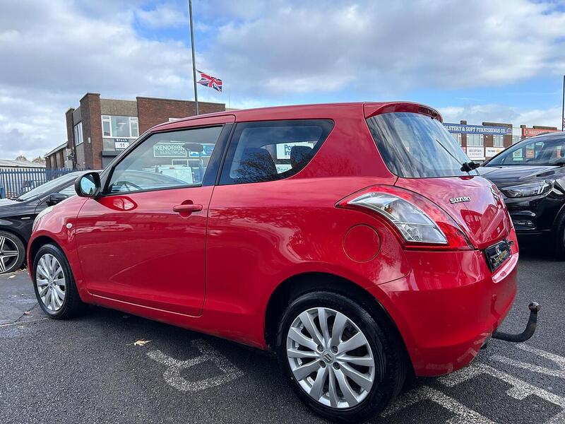Used Suzuki Swift 2013 for sale - 76386828: Photo 8
