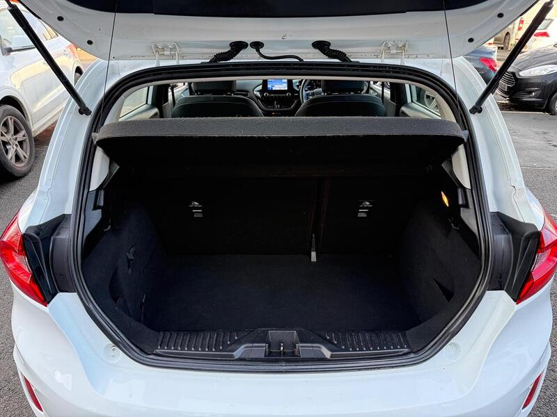 Used Ford Fiesta 2018 for sale - 77196474: Photo 34