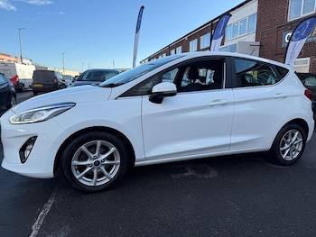 Used Ford Fiesta 2018 for sale - 77196474: Photo