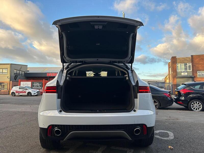 Used Jaguar E-Pace 2018 for sale - 76628612: Photo 12
