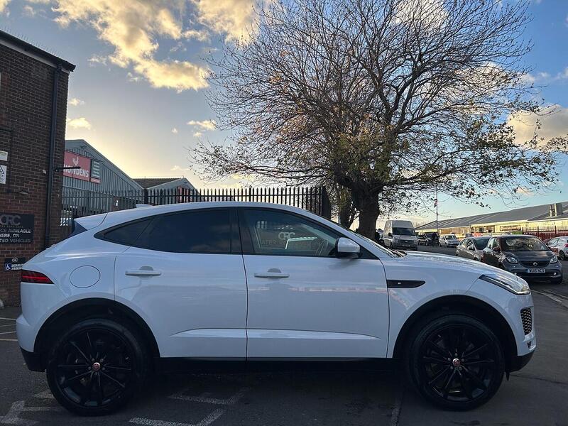 Used Jaguar E-Pace 2018 for sale - 76628612: Photo 13
