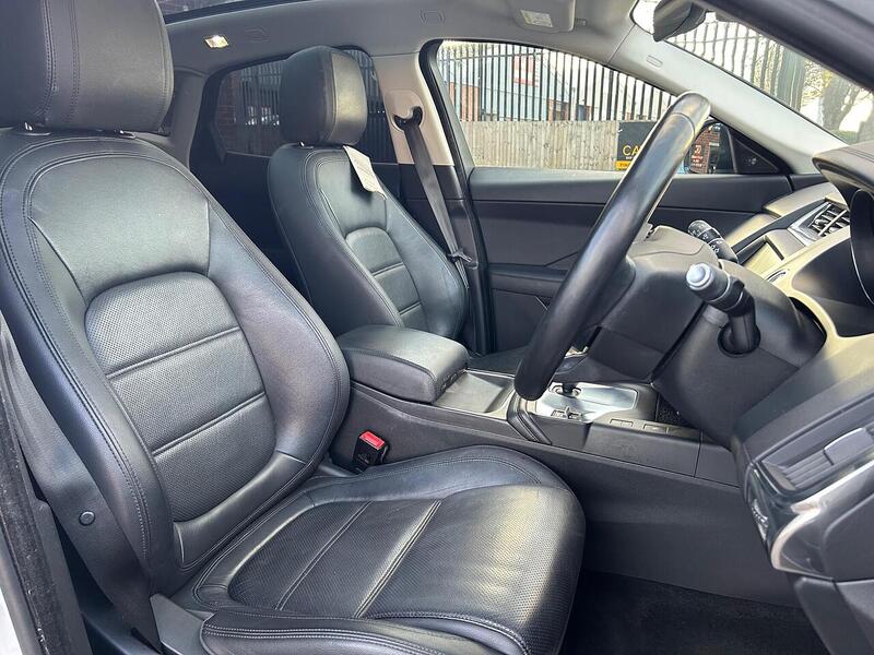 Used Jaguar E-Pace 2018 for sale - 76628612: Photo 22