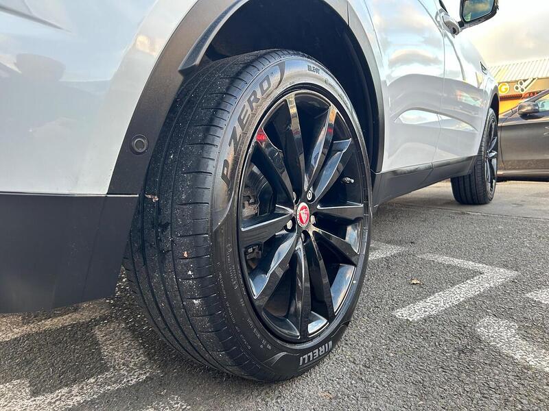 Used Jaguar E-Pace 2018 for sale - 76628612: Photo 30