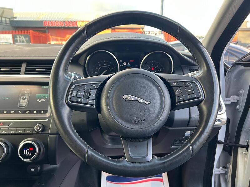 Used Jaguar E-Pace 2018 for sale - 76628612: Photo 35