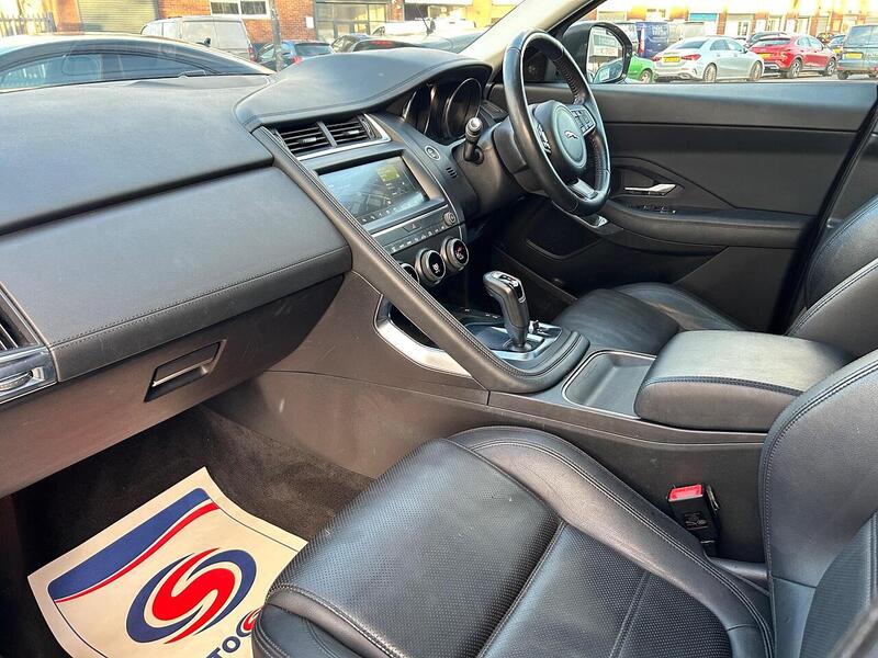 Used Jaguar E-Pace 2018 for sale - 76628612: Photo 43
