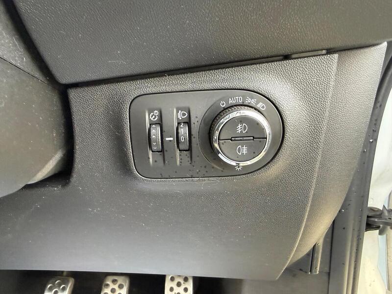 Used Vauxhall Corsa 2016 for sale - 77990176: Photo 20