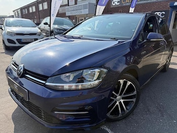 Used Volkswagen Golf 2018 for sale - 79434238: Photo