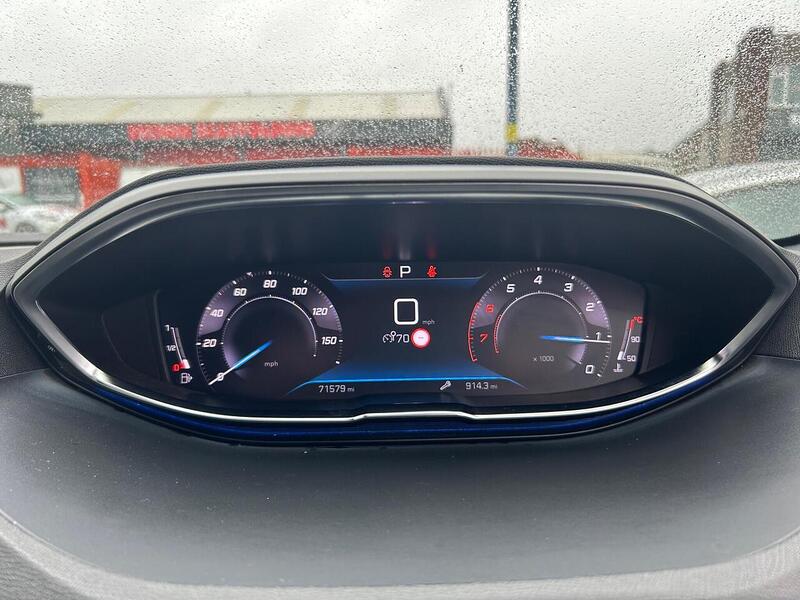 Used Peugeot 5008 2021 for sale - 77640091: Photo 30